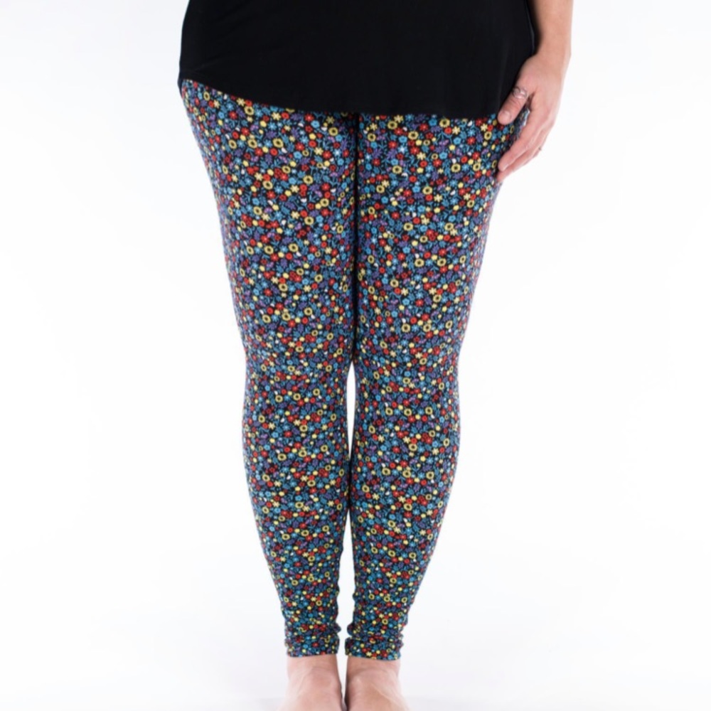 OS NWOT Sweet Legs - Nella’s Garden